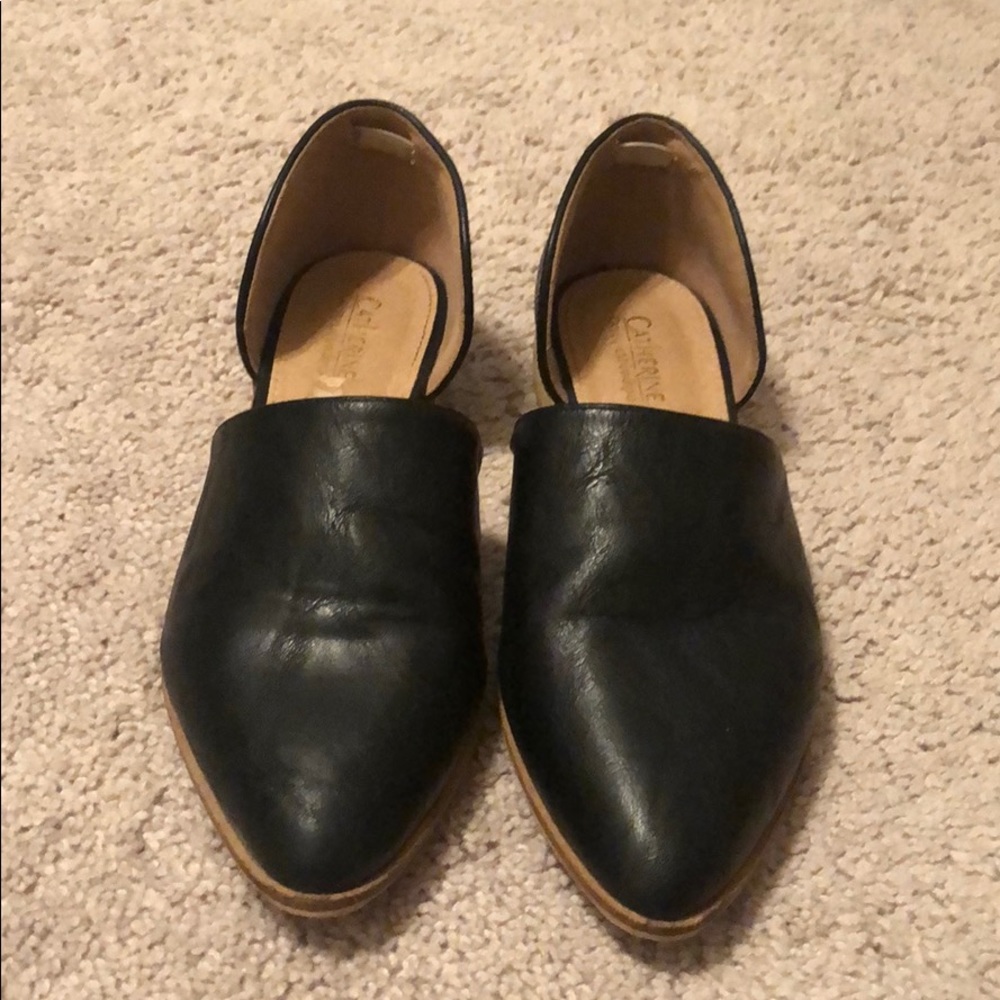 Alaney d’Orsay black leather flat